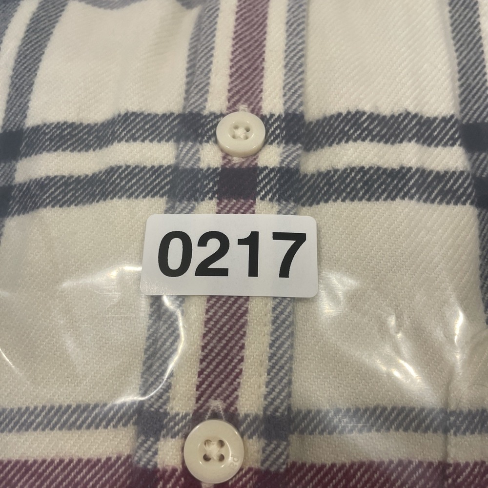 Patagonia Flannel Shirt Womens 4 White Plaid Organic Cotton Button Up 0217 - Picture 8 of 8